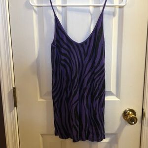 ✨4 for $25✨ purple tiger tank